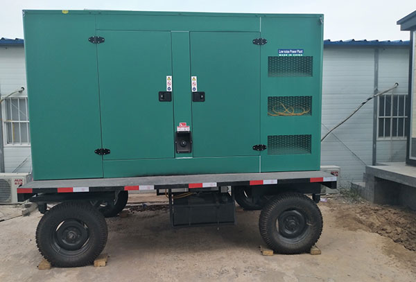 安陽航空產業園數據中心一臺200KW移動拖車型柴油發電機組